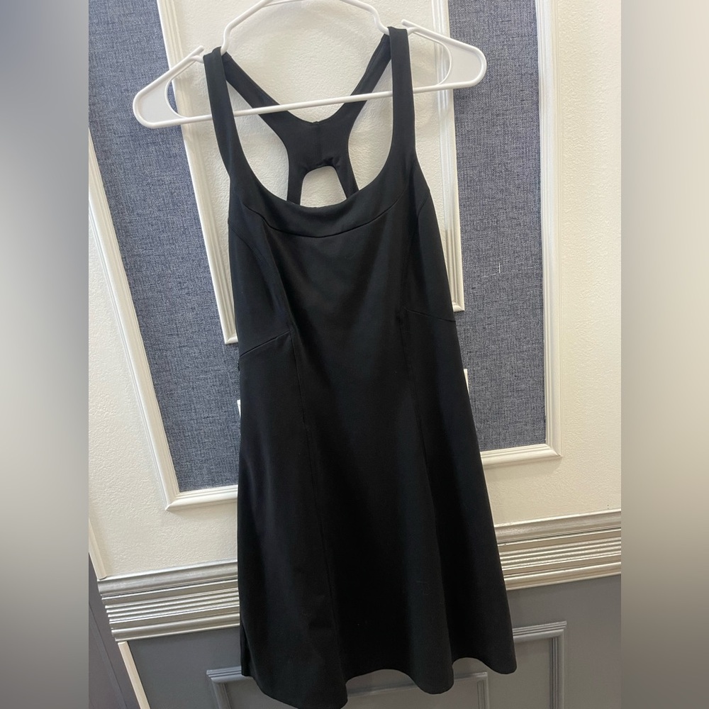 Northface athletic dress size Small